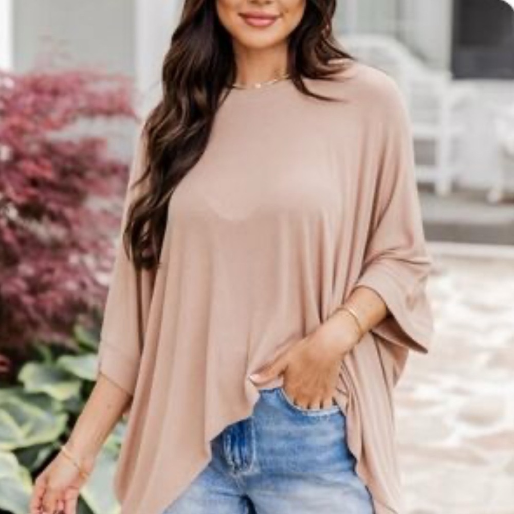 NWOT Pink Lily Oversized Ribbed Poncho Top